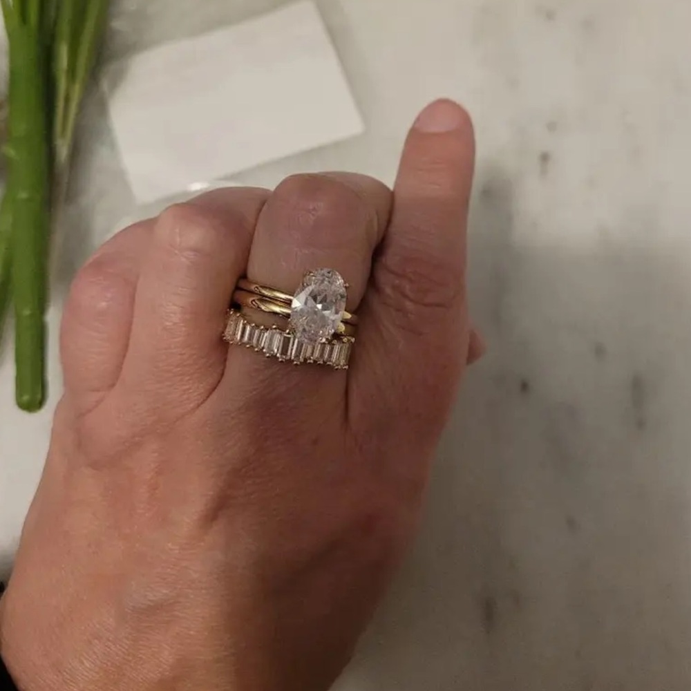 Gold Stackable Engagement Ring Set Size 7 - Picture 10 of 15
